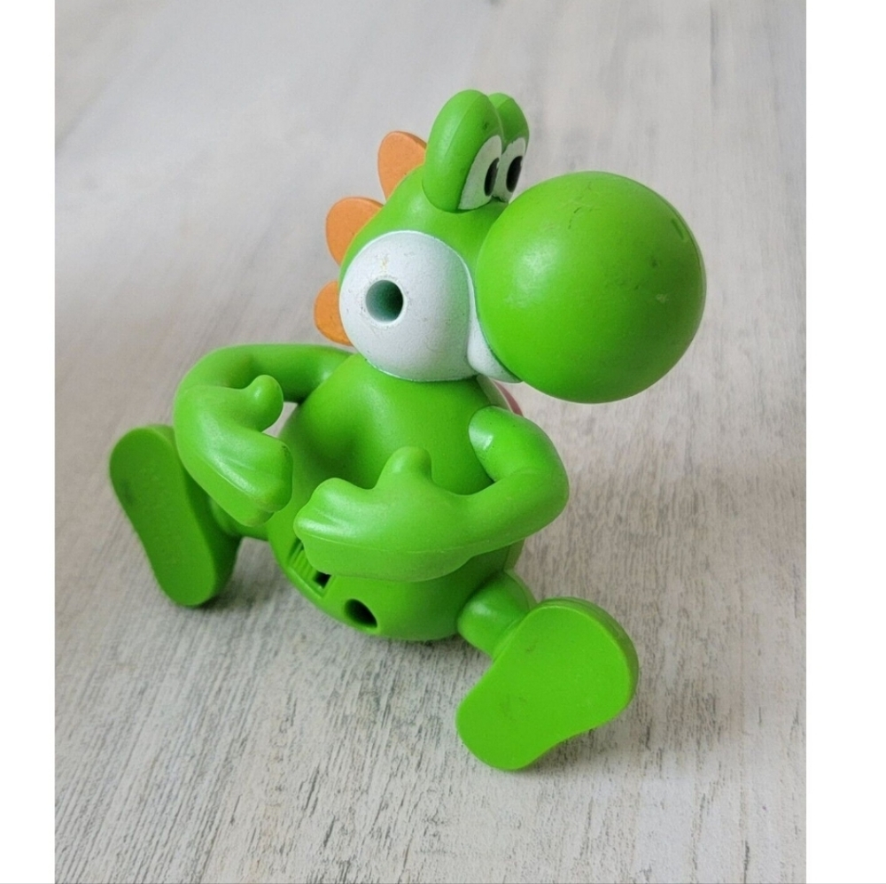 Nintendo Mario Challenge Yoshi Tag And Run Meter Figure, 3 1/2 Inches Tall, 2006